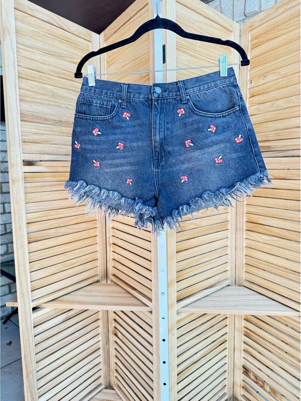 Simple Society Shorts Black Size 29 Pre-owned